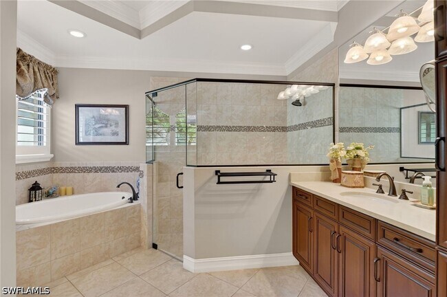 Building Photo - 7352 Lantana Way