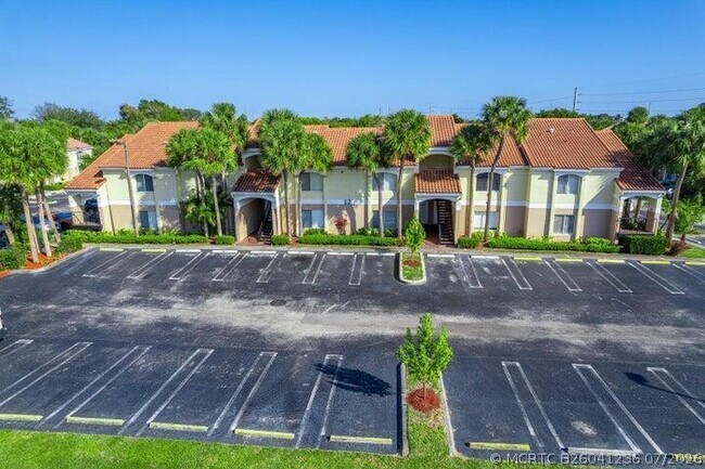 Building Photo - 815 Boynton Beach Blvd