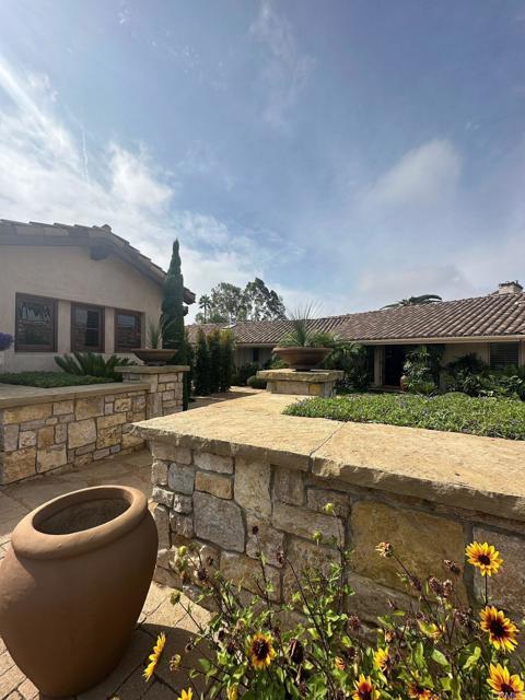 Building Photo - 6858 Las Colinas