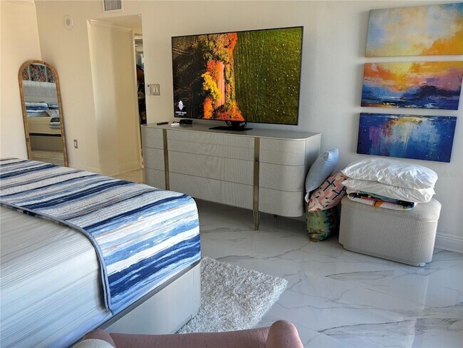 Building Photo - 1390 Gulf Blvd