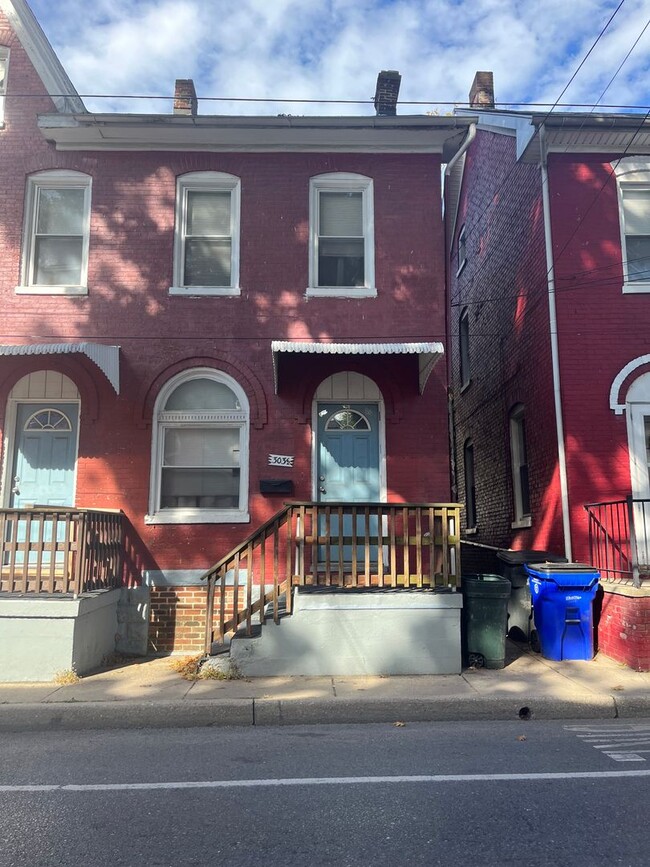 Primary Photo - N. N Locust St
