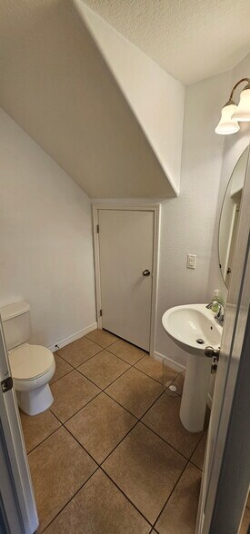 Building Photo - 6336 Timberly Ln