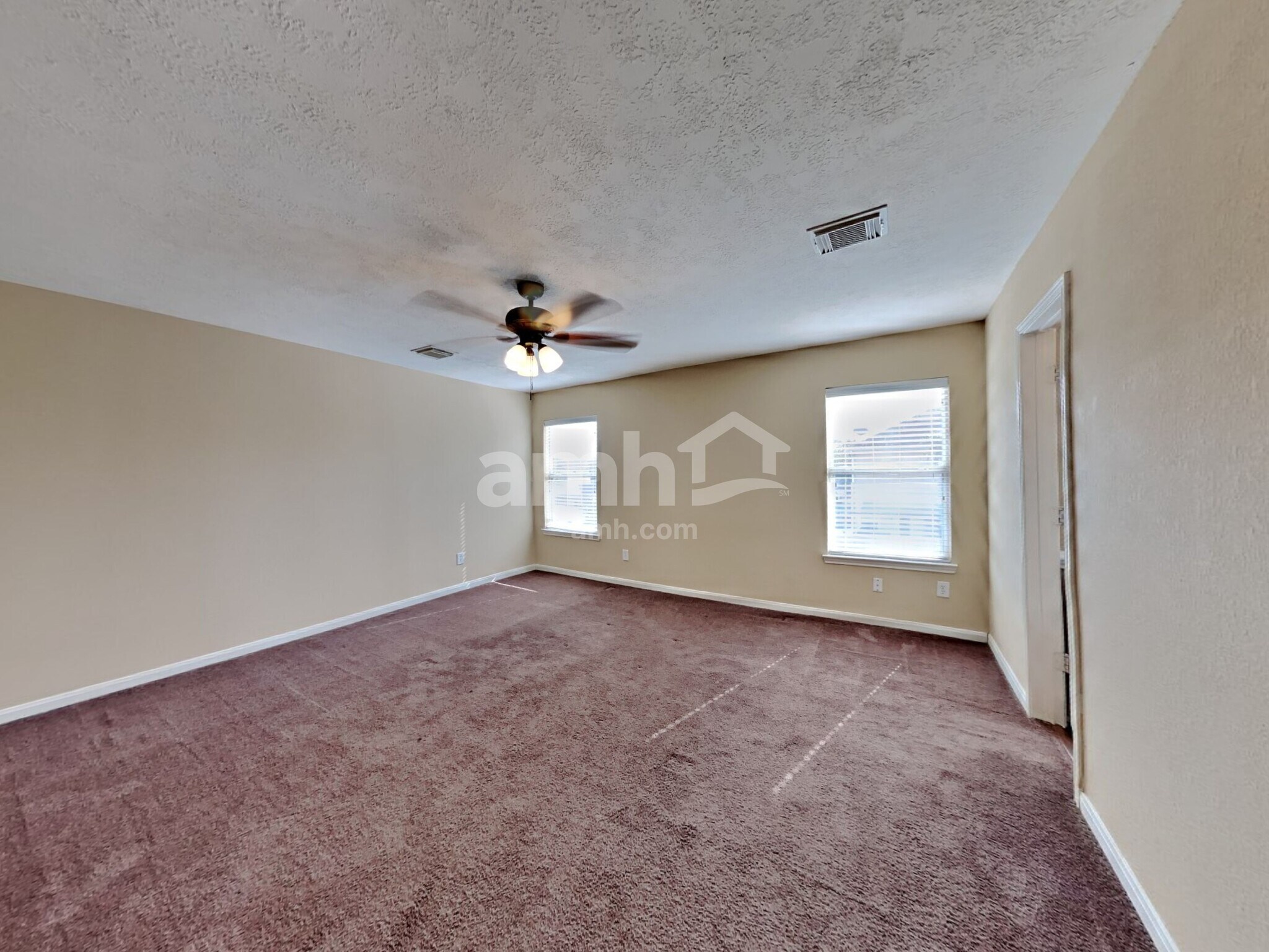 Building Photo - 18107 Shallow Leaf Ln