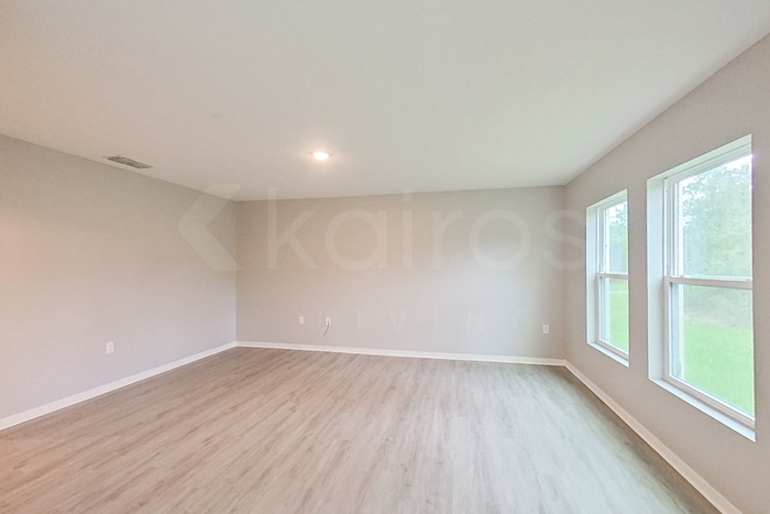 Building Photo - 2955 W Pintado Dr