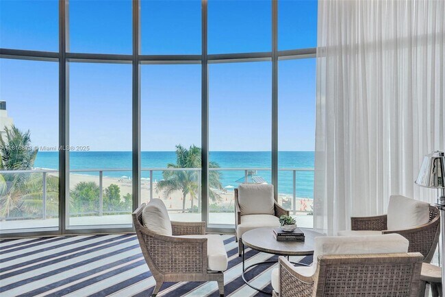 Building Photo - 15701 Collins Ave