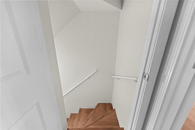 Building Photo - 6015 Canaan Woods Dr SW