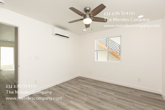 Building Photo - 434 47th St