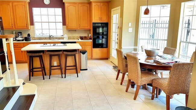 Building Photo - 3814 Bayou Bend Ct