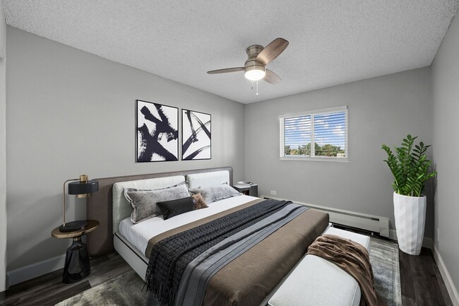 Interior Photo - Crestone Apartments