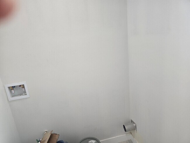 Building Photo - 133TH - HAWTHORN