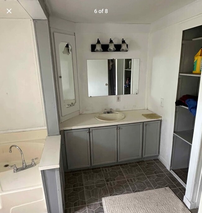 Building Photo - 6610 Hop Sing Trail