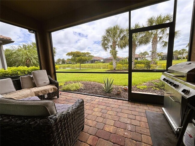 Building Photo - 12444 Golden Sage Dr