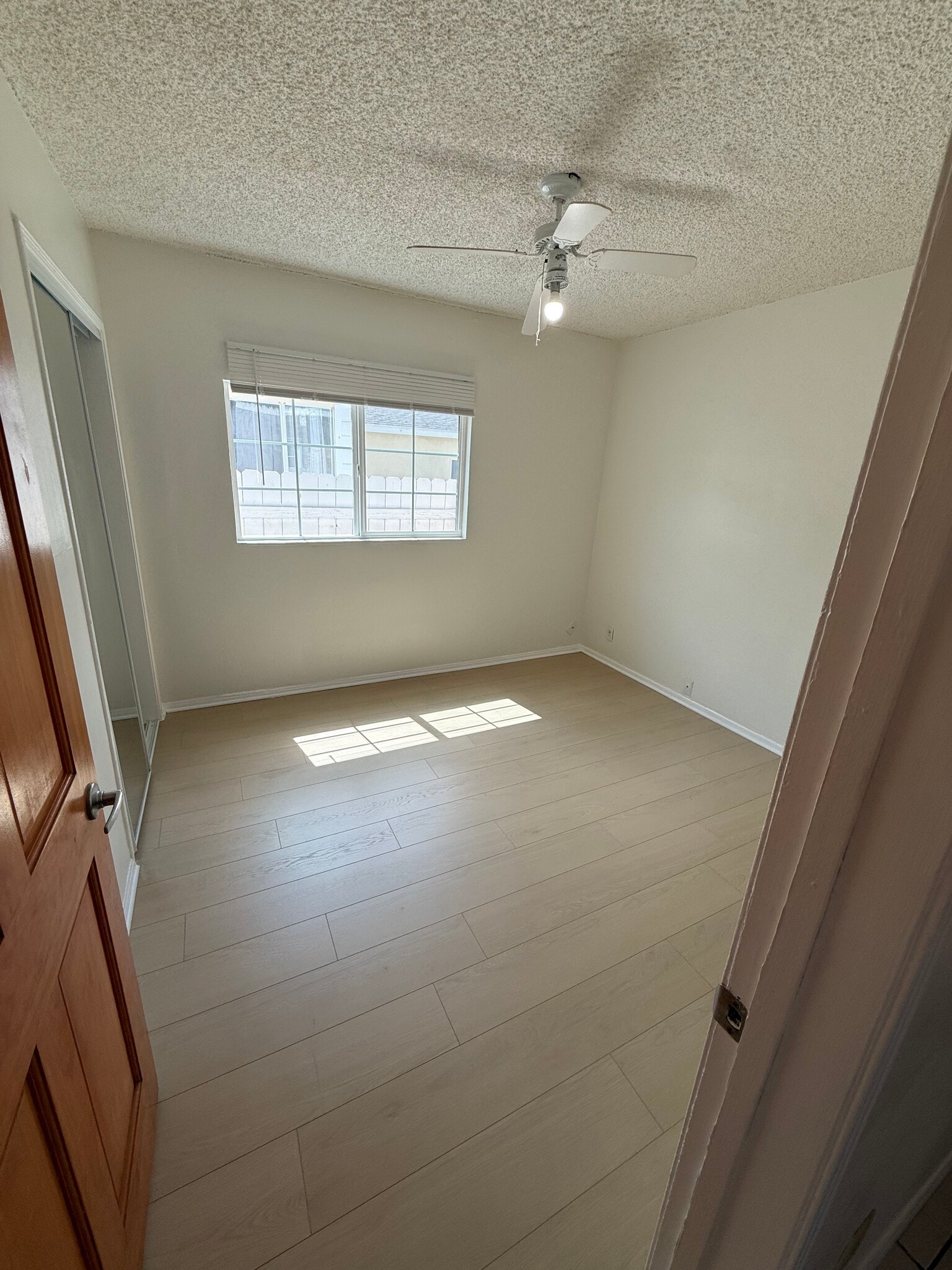 Building Photo - 4040 W 164th St