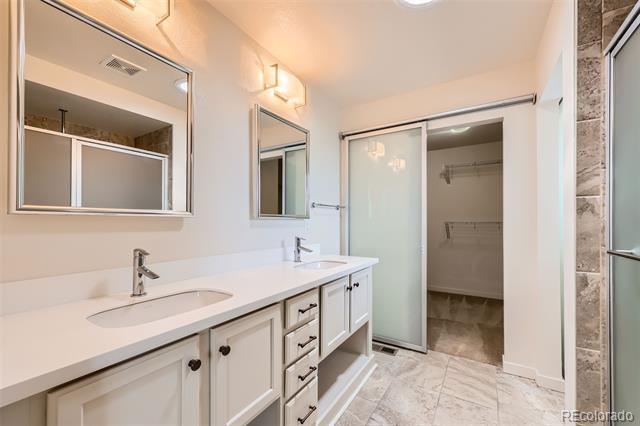 Building Photo - 14000 Touchstone Point