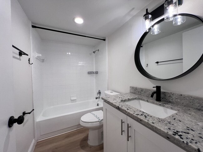 Building Photo - Desirable Sodo District, this spacious 2 b...