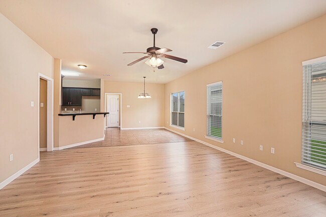 Building Photo - 15458 Rose Stone Dr