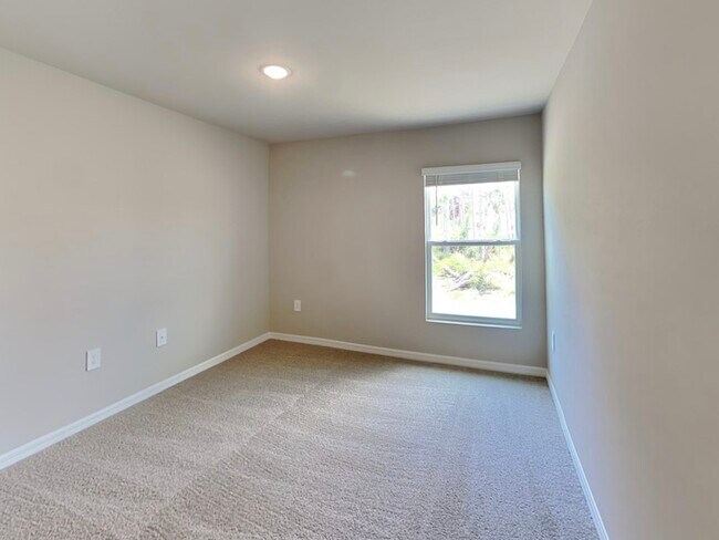 Building Photo - 3522 Gillot Blvd