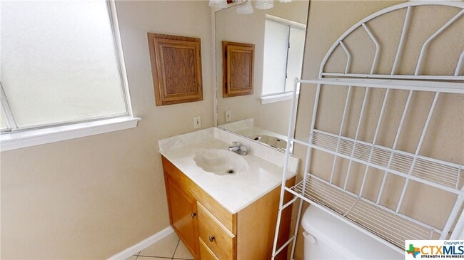 Building Photo - 2406 Timberline Dr