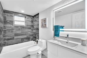 Building Photo - 4025 N Federal Hwy