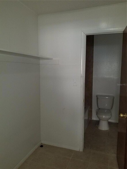 Building Photo - 1306 E 137th Ave