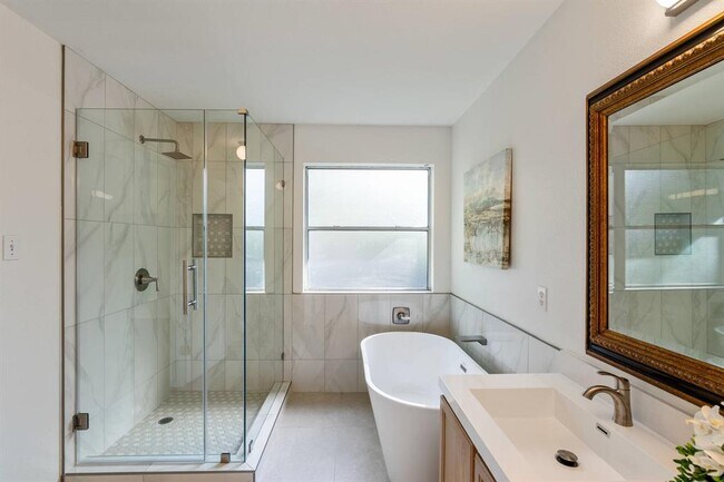 Building Photo - 3030 Bent Tree Loop