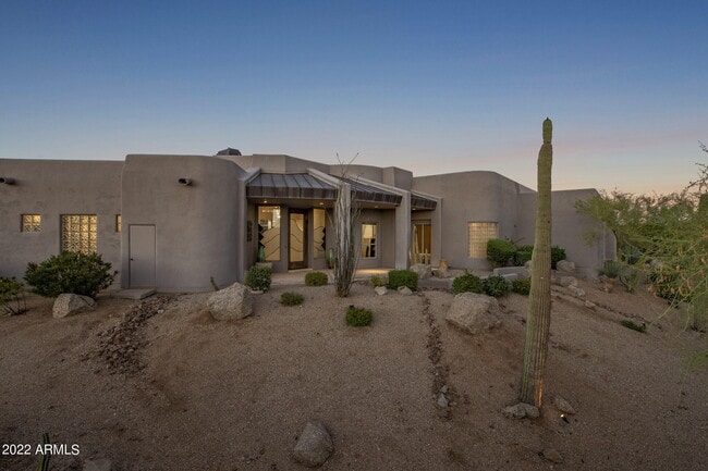 Building Photo - 10448 E Skinner Dr