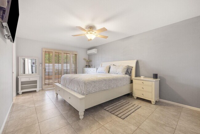 Building Photo - 42230 May Pen Rd