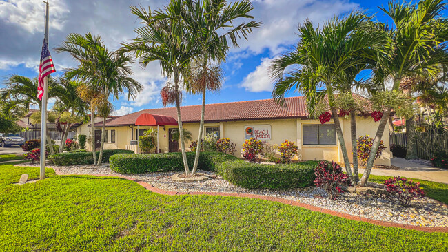 Building Photo - 3257 River Villa Way