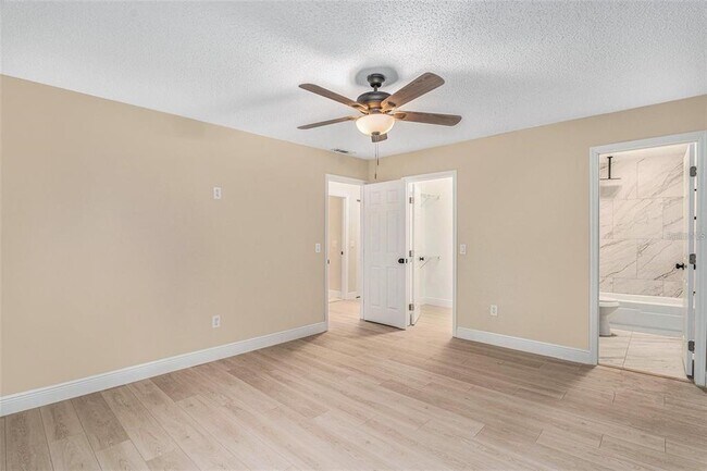 Building Photo - 3822 Cortez Dr