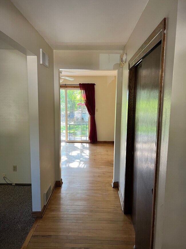 Front Entrance - 2015 Kilps Dr