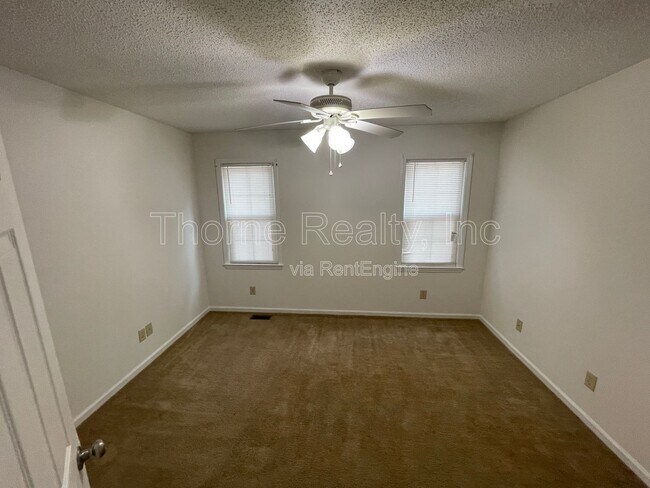 Building Photo - 101 Opossum Trot Ct