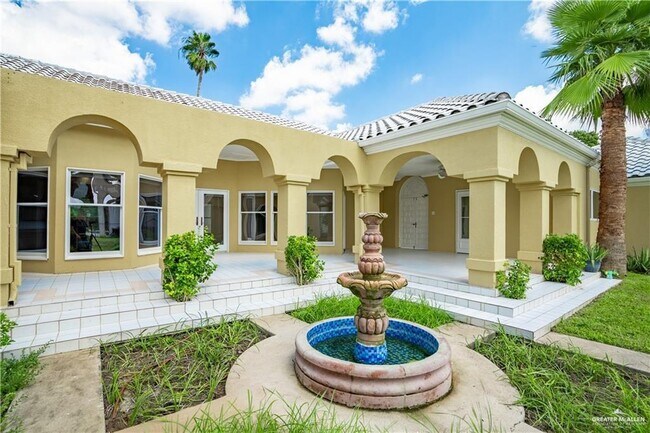 Building Photo - 26 Avenida Morelos