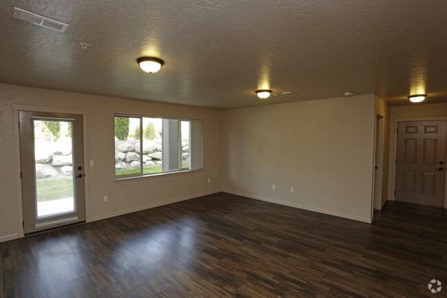 Interior Photo - Residence at Mill River