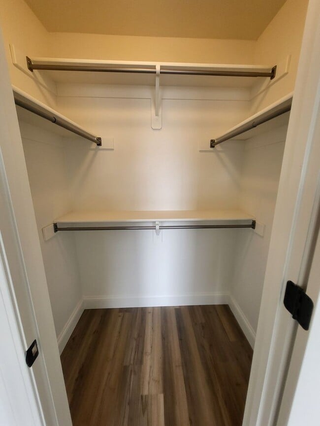 Building Photo - 3 Bedroom 2.5 Bath Townhome in Saddle Ridge!!!