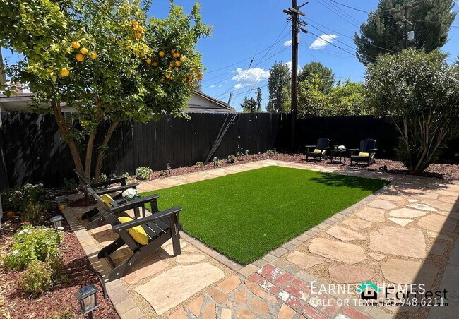Building Photo - 7540 Quimby Ave
