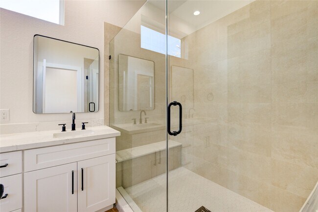 Building Photo - 1203 Dewalt St