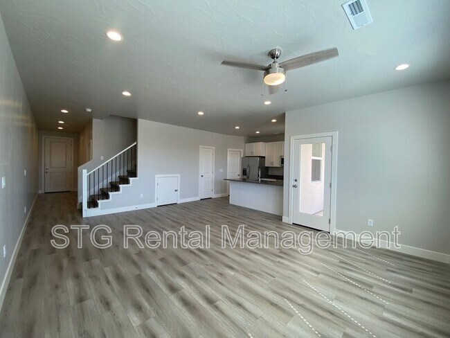 Building Photo - 1130 S 4380 W