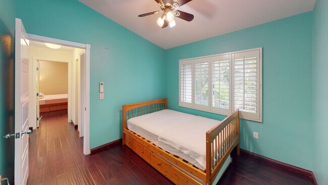 Building Photo - 92-1531 Aliinui Drive #15F