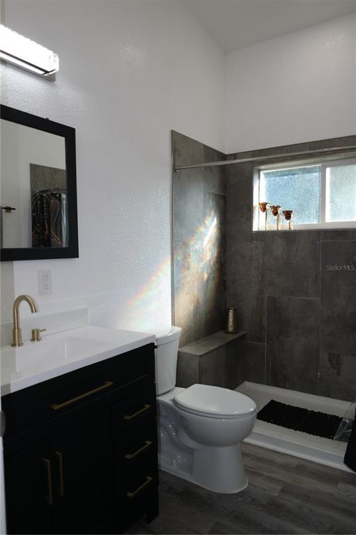 Building Photo - 1025 7th St S