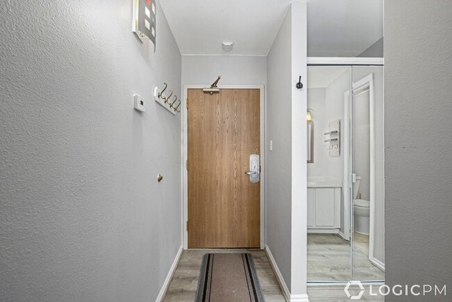 Building Photo - Cozy Condo in Park City!
