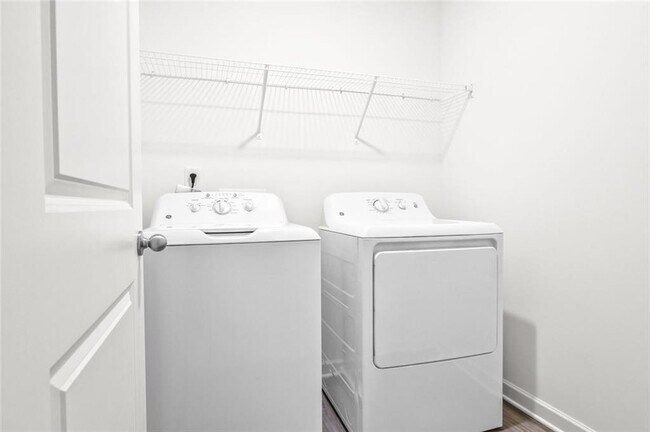 Building Photo - 2698 Argento Cir