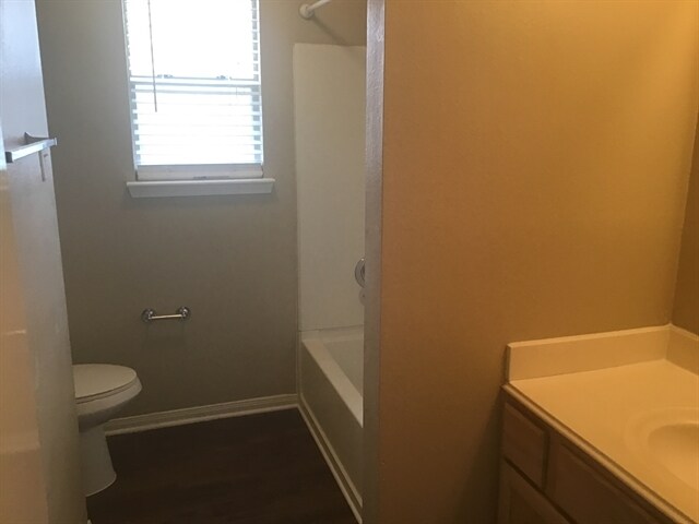 Building Photo - 1043 Leadenhall Cir