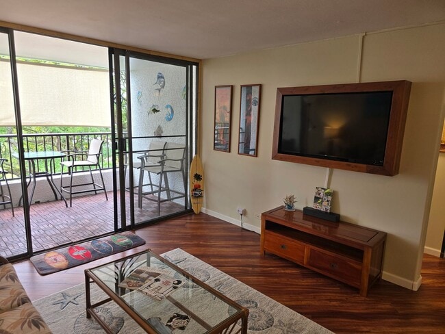 Building Photo - Furnished Beachfront Condo with Stunning Ocean Views