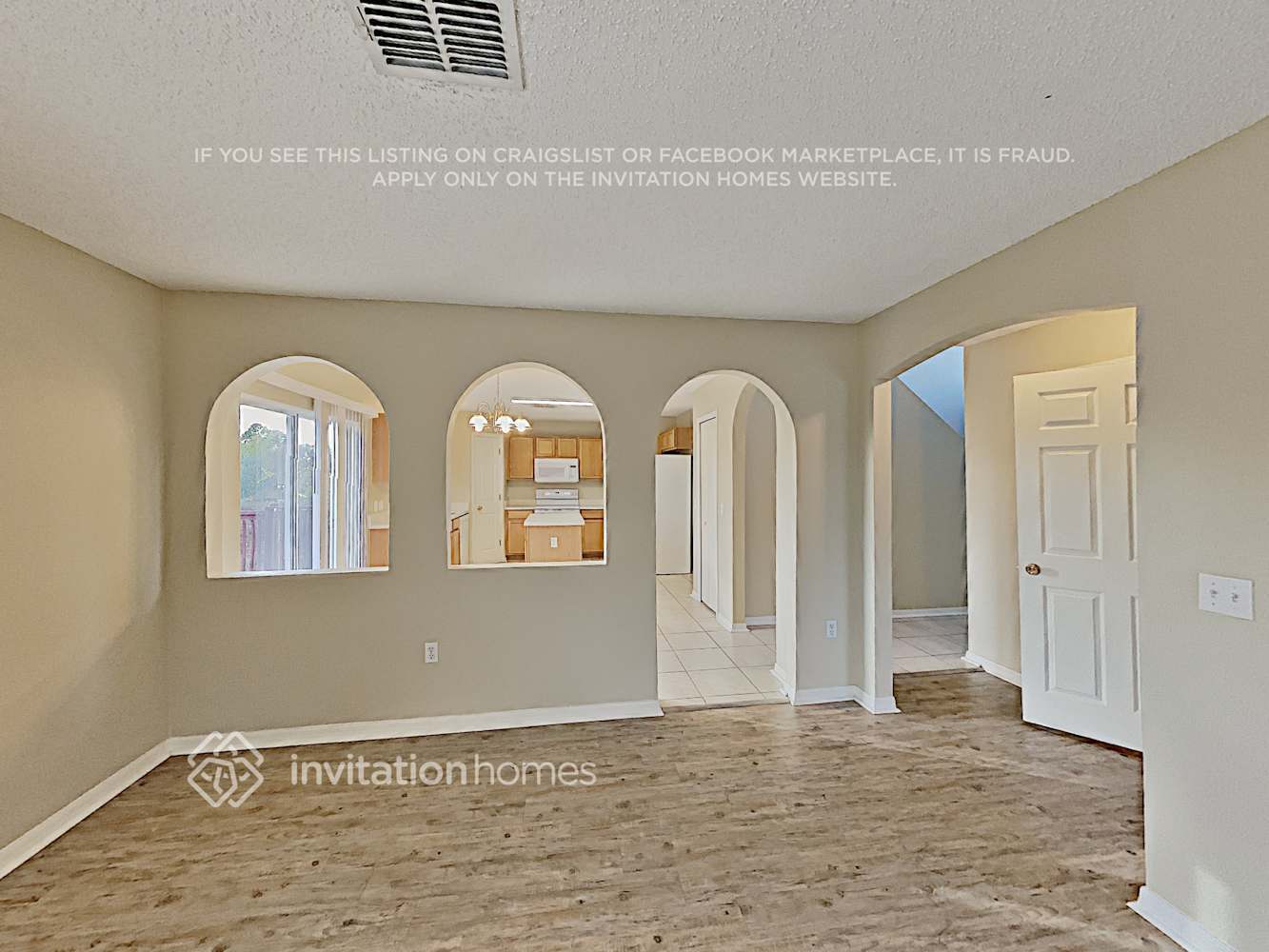 Building Photo - 1569 Elkcam Blvd