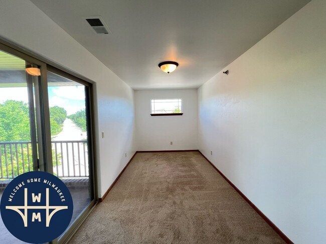 Building Photo - 3101 W Drexel Ave