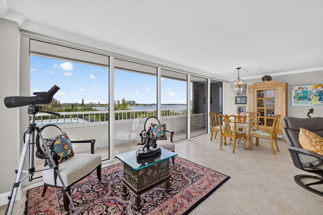 Building Photo - 5280 N Ocean Dr