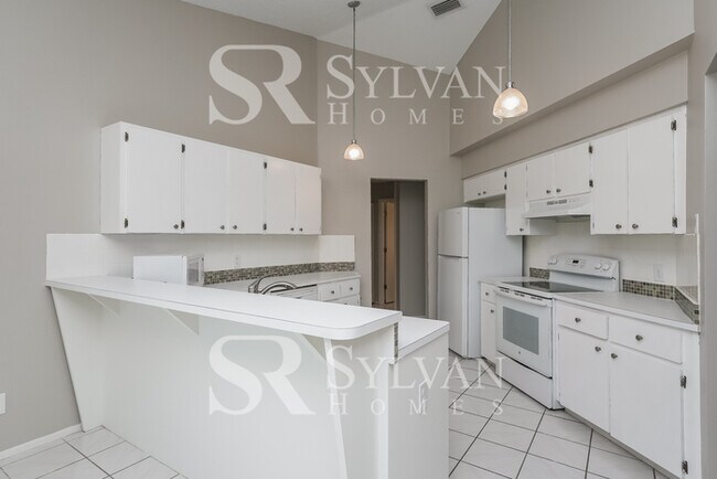 Building Photo - At Last, This Is What You Have Been Searching For!