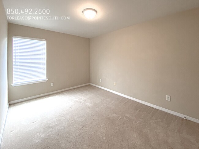 Building Photo - 27450 Hobby Horse Ln