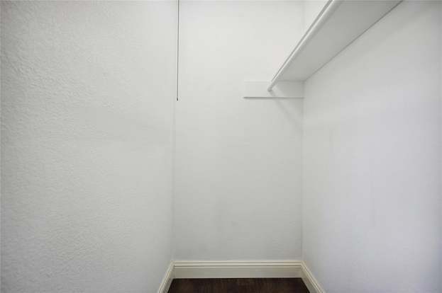 Building Photo - 3403 Linkwood Dr