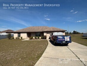 Building Photo - 9965 SW 55th Ave Rd